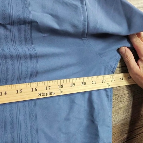 Van Heusen Casual Blue Button Down Shirt - Picture 5 of 11